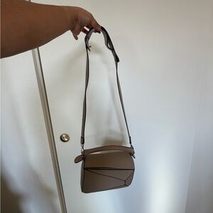 Elegant Tan Shoulder Bag